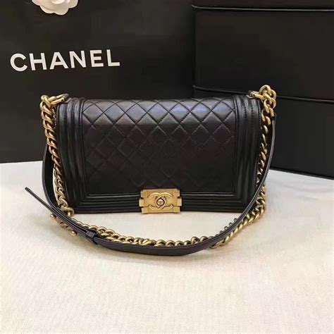 chanel le bot|Chanel bag.